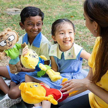 MI-3-1C7A4839 Develop social & emotional skills